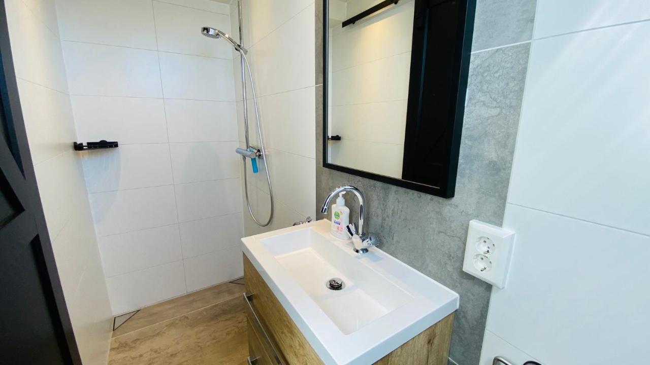 Studio Burg.Bosselaarstraat آختيكيركي المظهر الخارجي الصورة